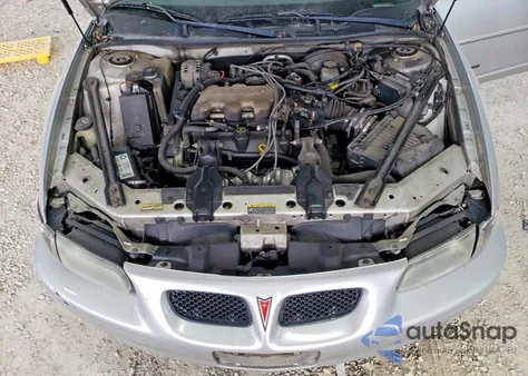 2002 Pontiac Grand Prix z USA, uszkodzony, nr VIN 1G2WK52122F100144